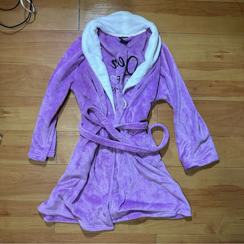 Joe Boxer Lavender Plush Robe with White Trim
